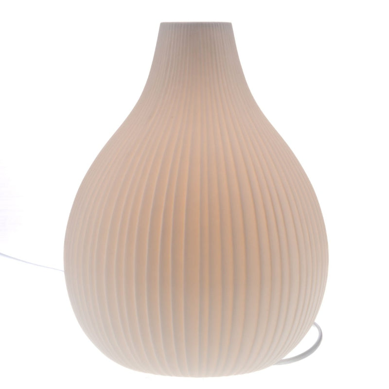 Luminaire en porcelaine – maryse cuisine