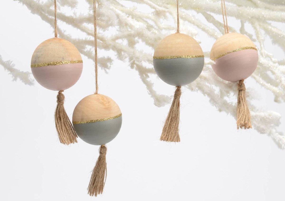 Boule en Bois Pastel à Suspendre –  Maryse Cuisine